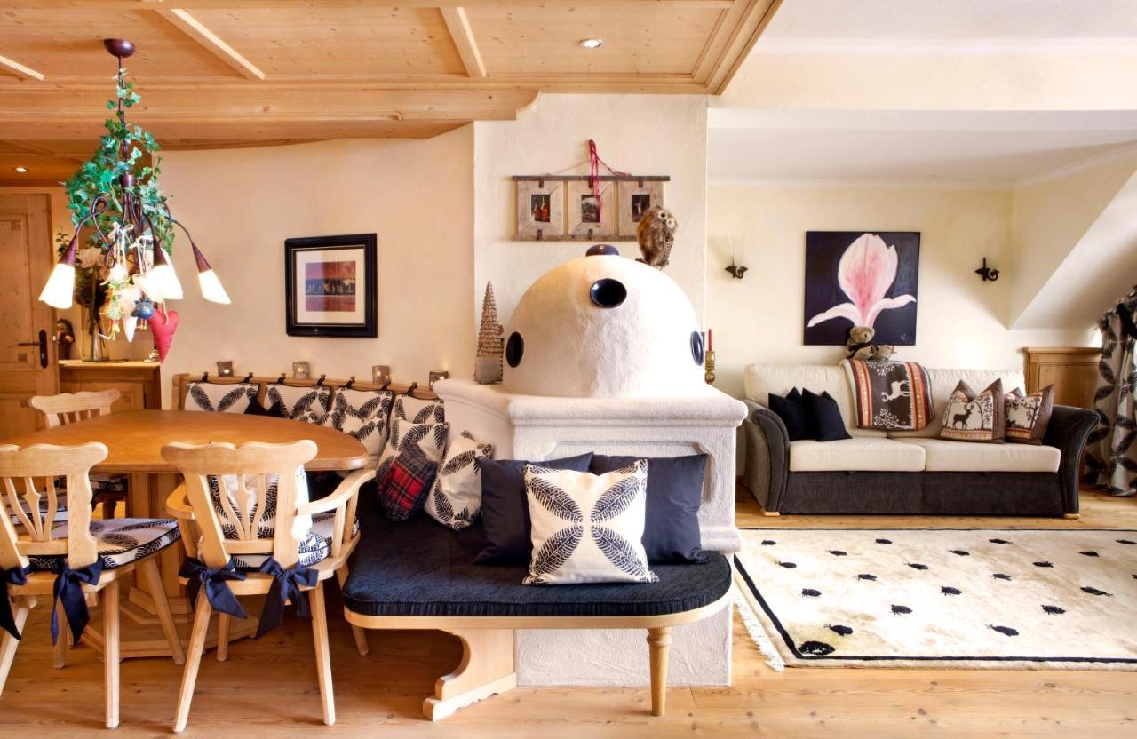 Hospiz Alm Residenzen Hotell Sankt Christoph Am Arlberg Rum bild