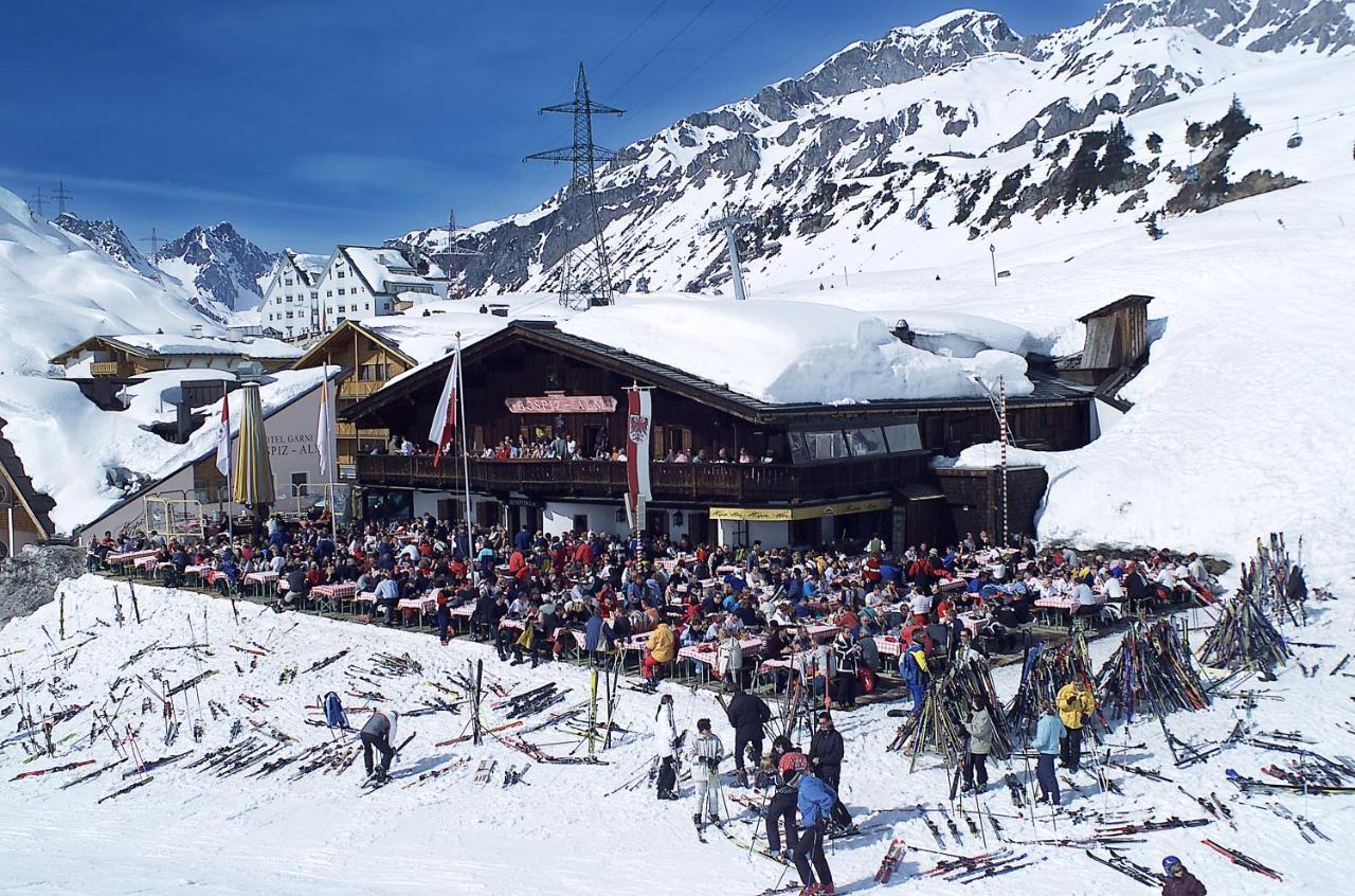 Hospiz Alm Residenzen Hotell Sankt Christoph Am Arlberg Exteriör bild