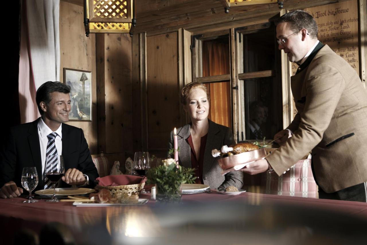 Hospiz Alm Residenzen Hotell Sankt Christoph Am Arlberg Exteriör bild